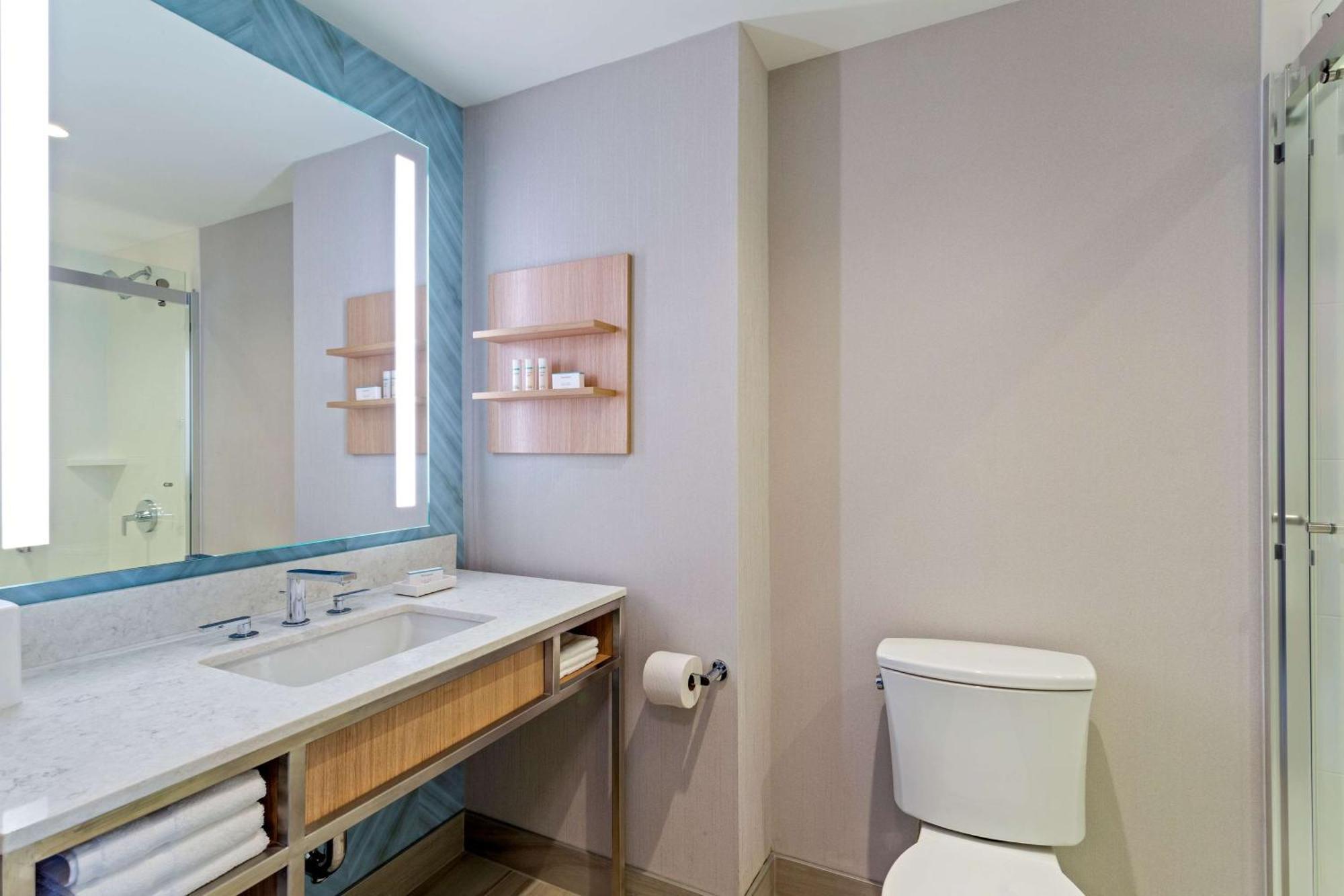 Hilton Garden Inn Boston Brookline, Ma Buitenkant foto