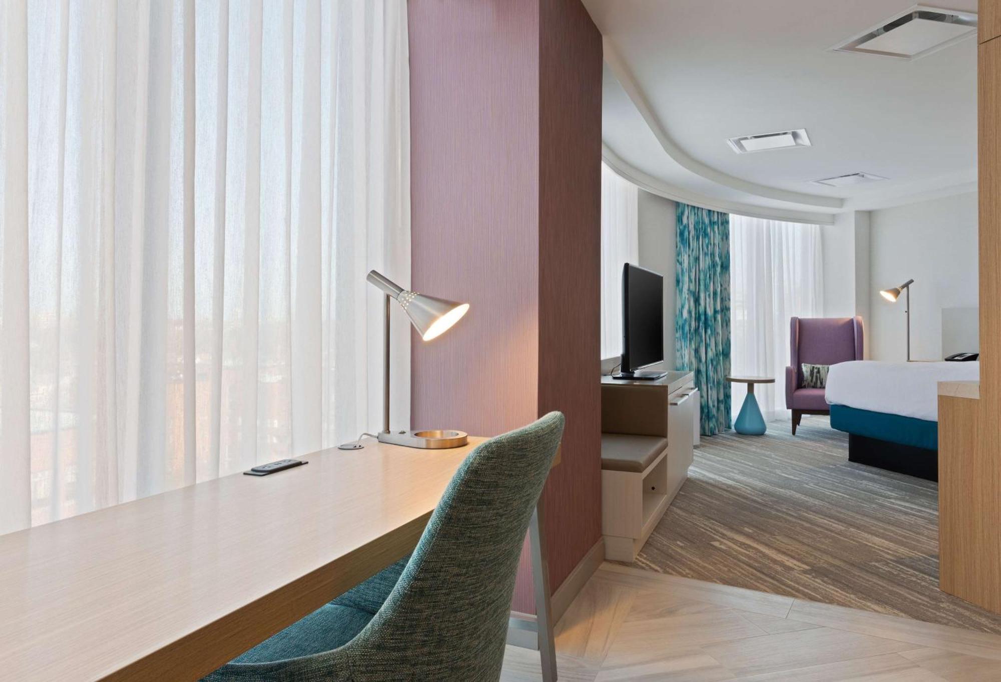 Hilton Garden Inn Boston Brookline, Ma Buitenkant foto