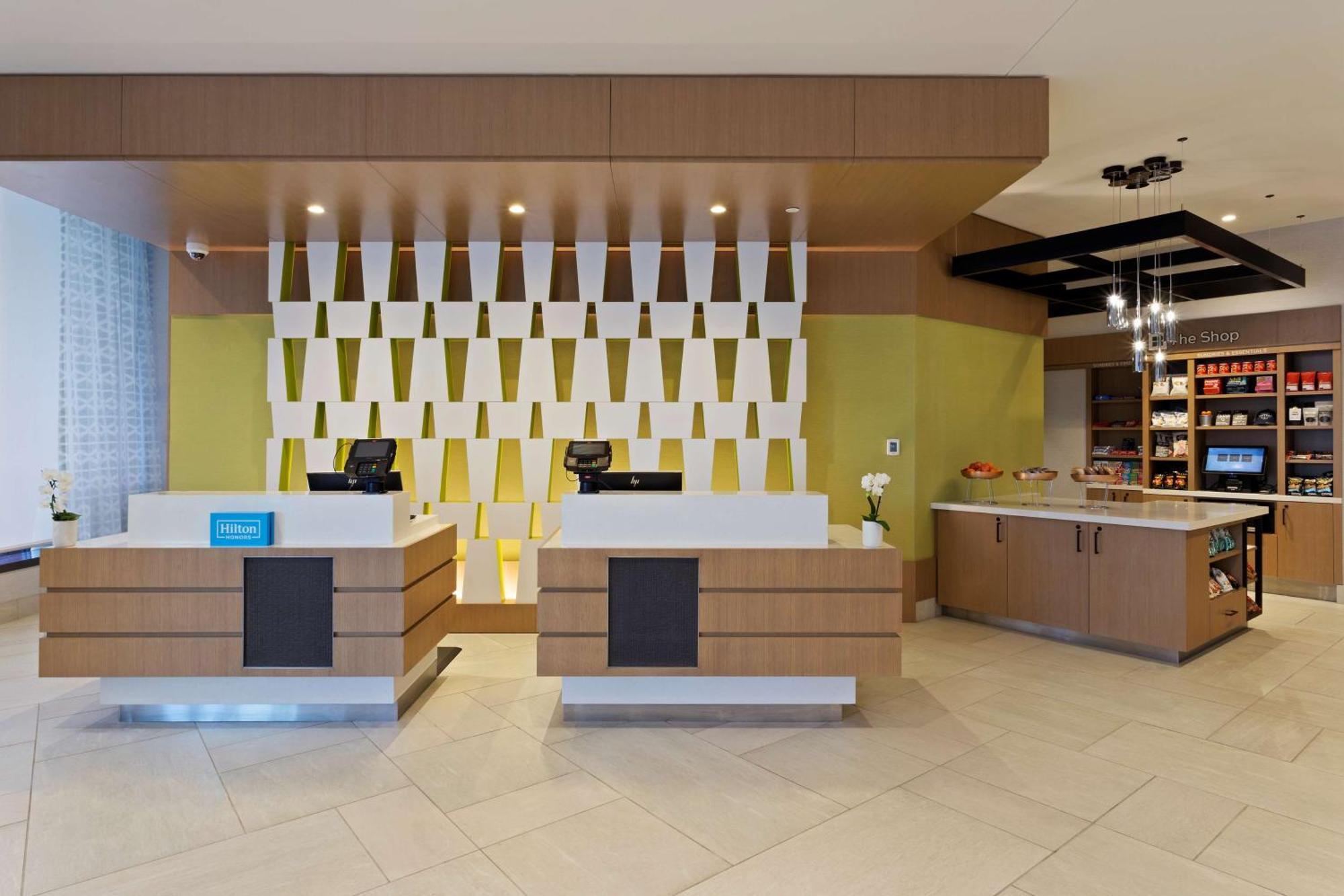 Hilton Garden Inn Boston Brookline, Ma Buitenkant foto